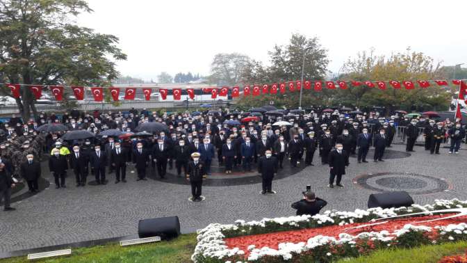 Bütün Kocaeli atanın huzurunda.