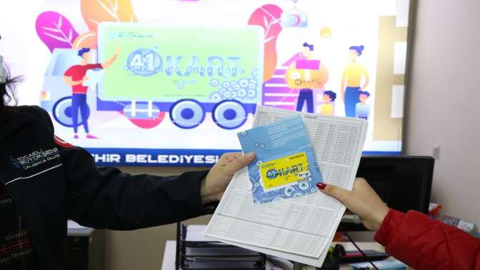 Büyükşehir ile Ramazan’da yüzler gülüyor, sofralar bereketleniyor; 41 Kart, Ramazan’da hızır gibi yetişti