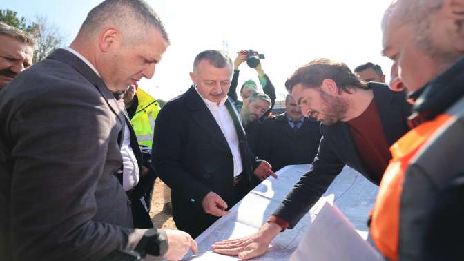 Büyükşehir yapıyor, İzmit konfora kavuşuyor
