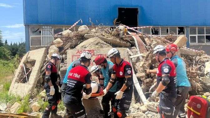 ÇAK-TİM’den başarılı deprem tatbikatı
