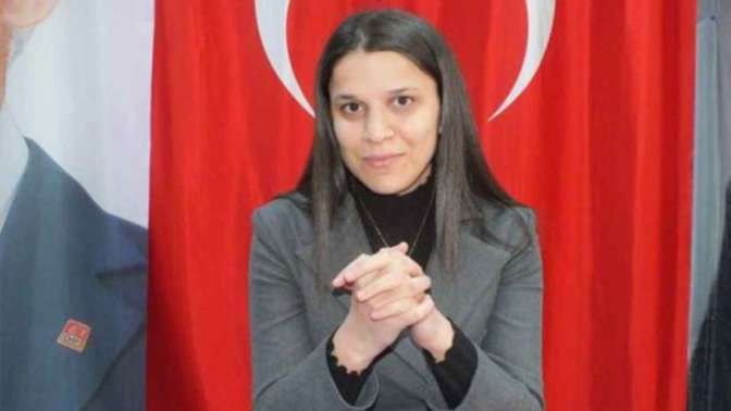 CHPli başkanın kızı Ak Parti’den aday oldu