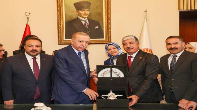 Cumhurbaşkanı Erdoğana, Başkan Ömeroğlundan ziyaret