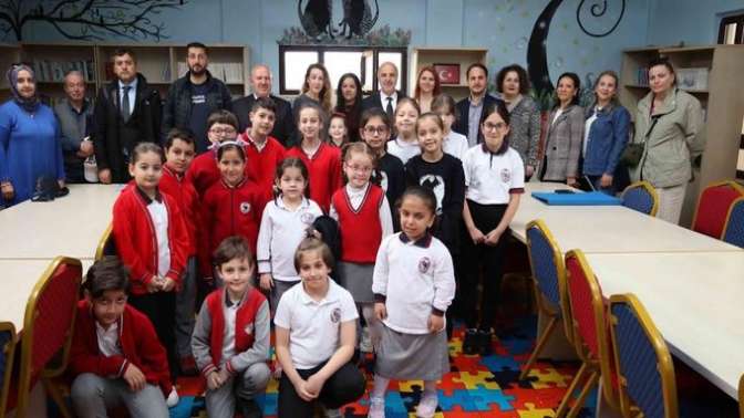 Damla Başkan ve Büyükşehir ekibi okulda incelemeler yaptı; Damla Başkan’ın talimatları yerine getiriliyor