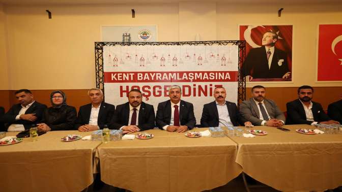 Dilovası’nda Geleneksel Bayramlaşma Töreni Düzenlendi