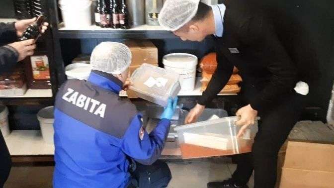 Dilovasında Gıda Ve Marketlere Yönelik Denetimler Sıklaştırıldı