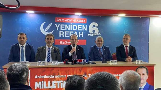 Erbakan Kocaelinde konuştu: Endişeli bir sevinç içindeyiz