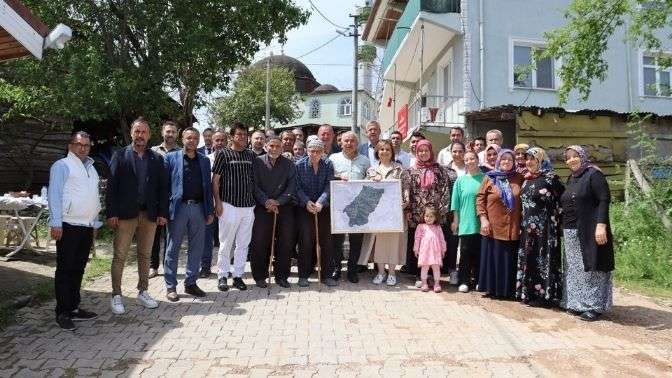 İzmit Belediyesi, Böğürgen Mahallesinde talepleri dinledi