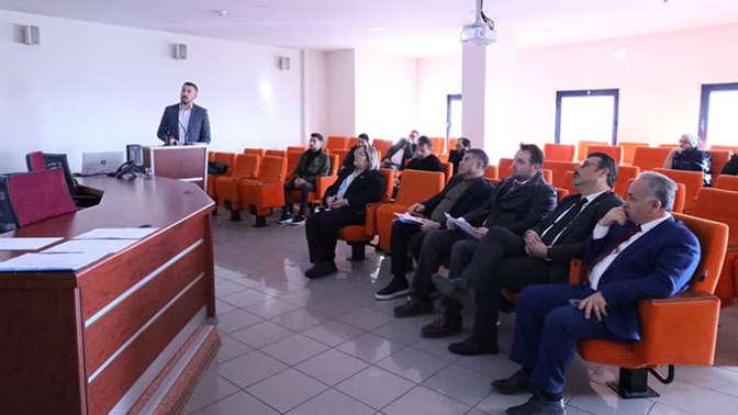 İzmit Belediyesi ev sahipliğinde 2025 yılı altyapı ve üstyapı koordinasyon toplantısı yapıldı