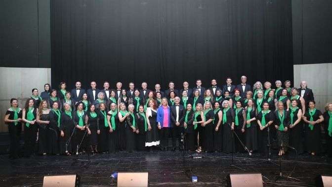 İzmit Belediyesi Türk Sanat Müziği Korosundan muhteşem konser