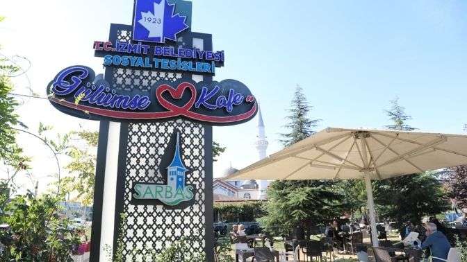 İzmit Belediyesinden Açıklama; Gülümse Kafeler Herkesindir