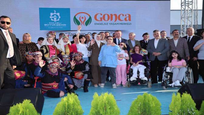 İzmit Gonca Engelsiz Yaşam Merkezi Bakan Göktaş ile tanıtıldı;  Burada engeller değil imkanlar konuşulacak