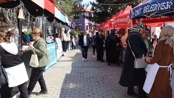 İzmitliler Kapanca Sokak Festivalini çok beğendi!