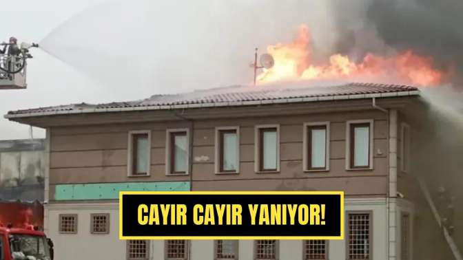 İzmit'te Devasa Yangın: İzmit Belediyesine Ait O Bina Alevlere Teslim!
