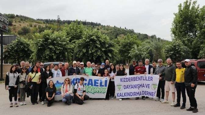 Karamürsel Belediyesi’nden Dünya Çevre Günü’ne Özel Doğa Yürüyüşü
