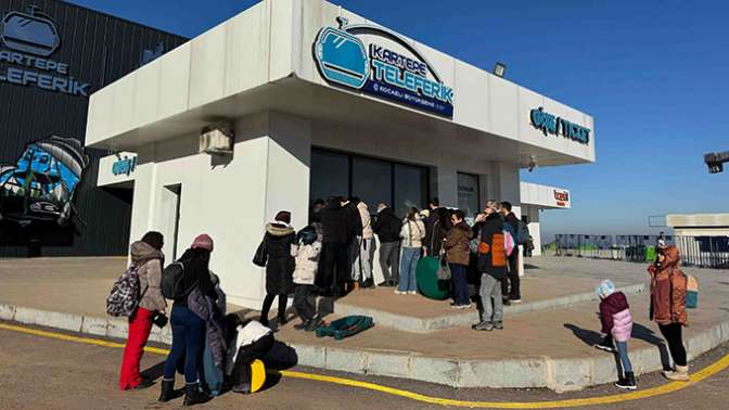 Kartepe Teleferiği’nde tatil yoğunluğu