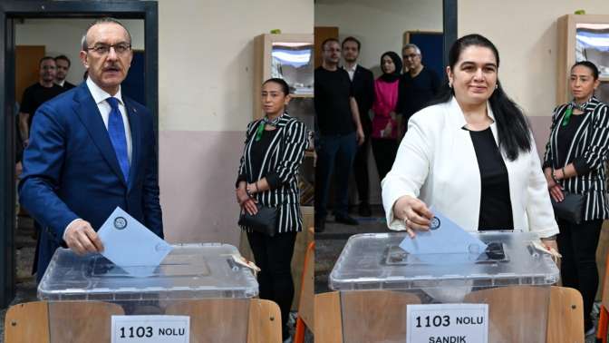 Kocaeli Valisi Yavuz ve Eşi Oy Kullandı: Demokrasi Şenliğine Katılın