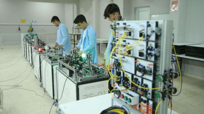 Kocaelide meslek liselilerin ürettiği elektronik deney setleri ülke sınırlarını aştı