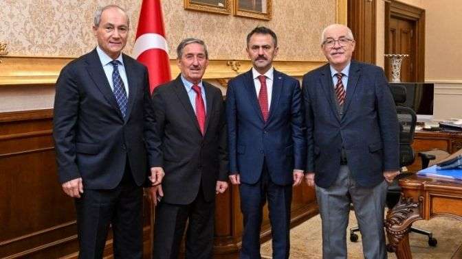 Kocaelinin Önceki Dönem Belediye Başkanlarından Vali İlhami Aktaşa Ziyaret