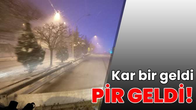 Kocaeliye kar bir geldi, pir geldi!