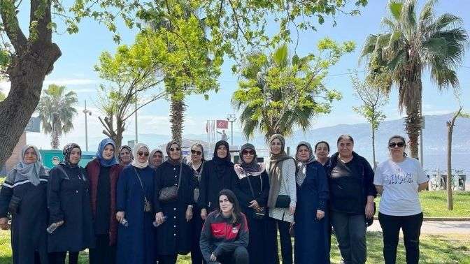 Körfez’de zumba dersleri büyük ilgi görüyor