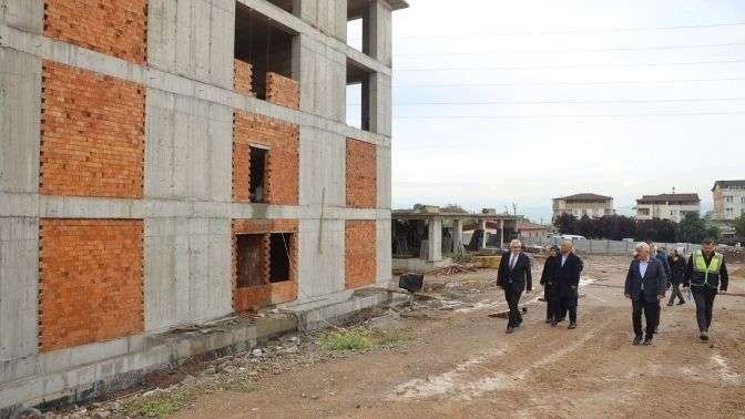 Körfez Devlet Hastanesi ek binası hızla yükseliyor