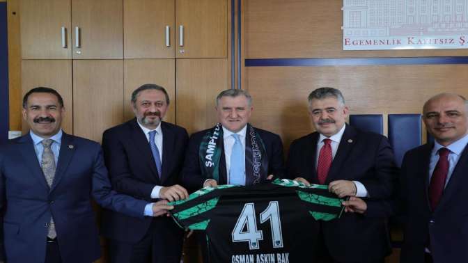 Körfez’e yeni gençlik ve spor yatırımları