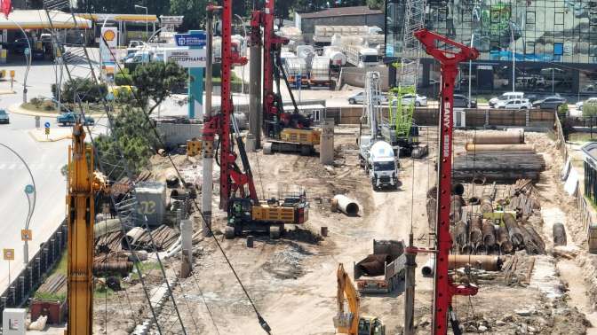 Körfezray Metro Projesi”nde her ilçede hummalı bir çalışma var; Körfezray Metro projesi hız kesmiyor