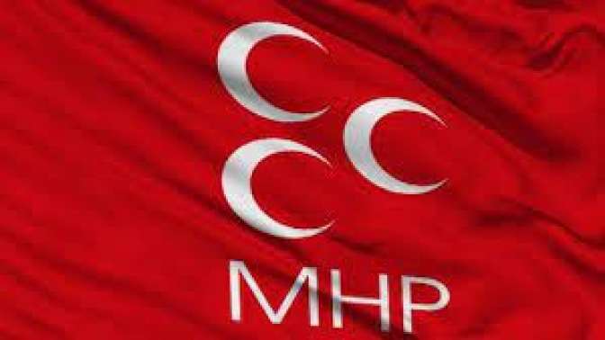 MHP Gölcükte istifa rüzgarı