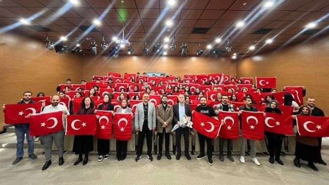 Milli Şairimiz, Darıca Millet Kütüphanesi’nde anıldı