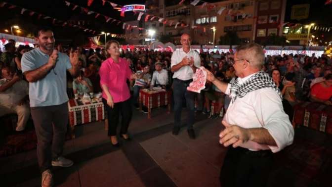 Pişmaniye sıra gecesi renkli anlara sahne oldu