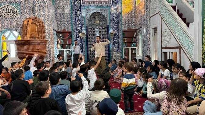 “Sosyal medyada görülen her bilgiye inanmayın”