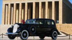 Atatürk'ün tören arabasının replikası, İzmit’in Kurtuluş gününde halkla buluşacak