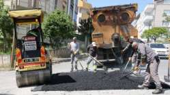 Fen işleri ekiplerinden yoğun çalışma