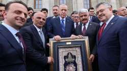 İlk Hereke Halısı Cumhurbaşkanı Erdoğan’a