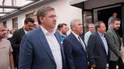 Karamürselli Kara'nın cenazesine Mansur Yavaş katılım gösterdi