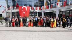 Özel bireylerden, Çayırova’da en özel program
