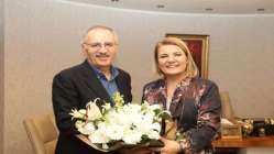 Saygı Öztürk Leyla Atakan’ı ve Başkan Hürriyet’i anlattı