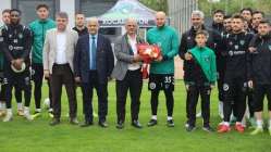 Şener Söğüt'ten Kocaelispor'a şampiyonluk ziyareti