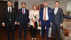 SP İzmit İlçe Başkanı Karaturp Başkan Hürriyet’in Avukatlar Günü’nü kutladı