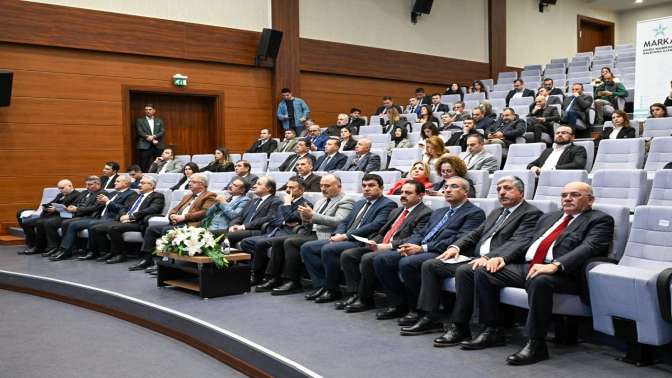 Vali Aktaştan Doğu Marmara Bölge Planı Lansman Toplantısı