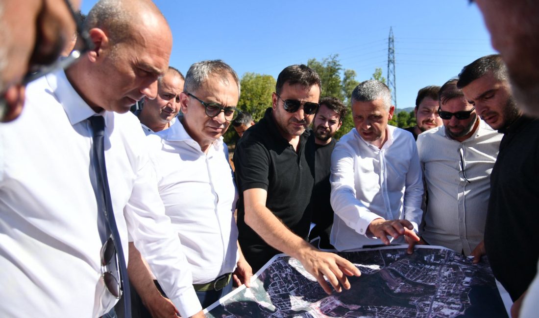 Başiskele Belediye Başkanı M. Yasin Özlü, Kocaeli Büyükşehir Belediyesi’nin yatırımlarıyla