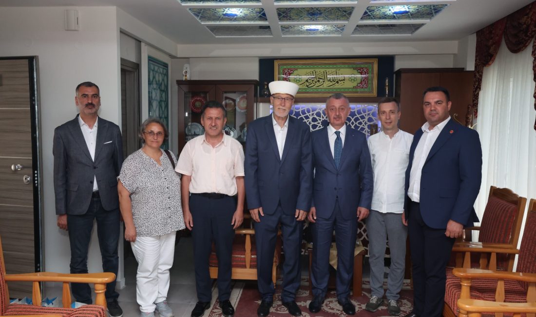 Dr. Sadık Ahmet anması için Yunanistan'ın Gümülcine kentine giden Kocaeli