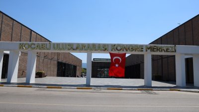 Cumhurbaşkanı Recep Tayyip Erdoğan’ın “Terörsüz Türkiye” çağrısına Kocaeli Büyükşehir Belediyesi’nden