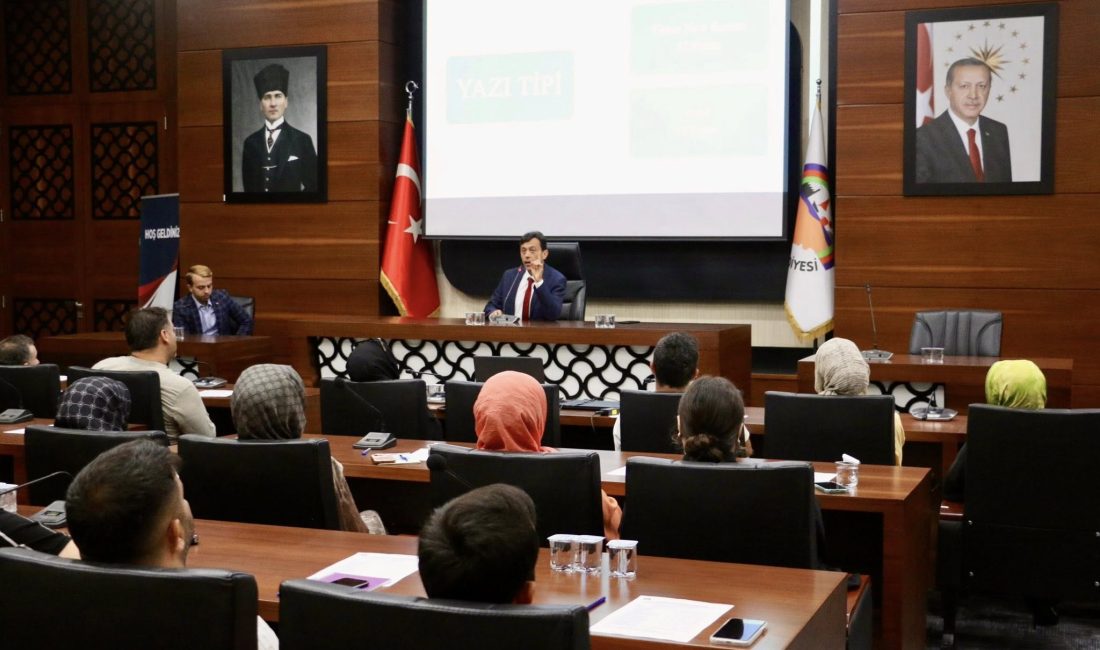 Körfez Belediyesi’nde eğitimler sürüyor Körfez Belediyesi, kurum içi eğitimlerine devam ediyor. Son eğitimde resmi
personellere yazışmalarda