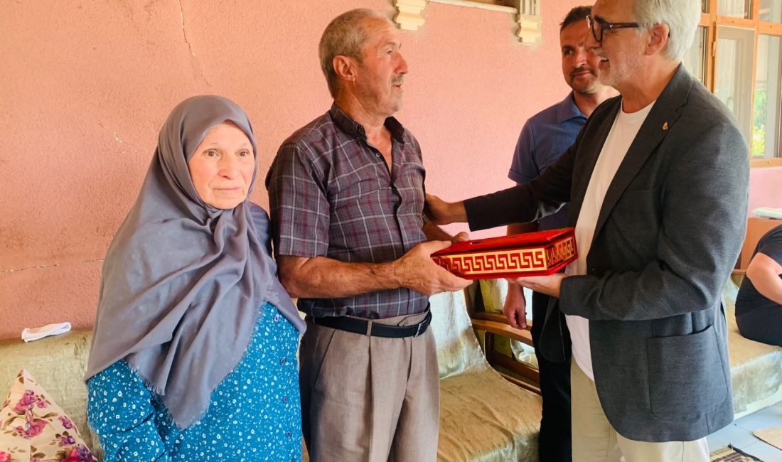 İzmit Belediyesi, Kıbrıs Gazisi Ali Demir ile görevi başında kalp
