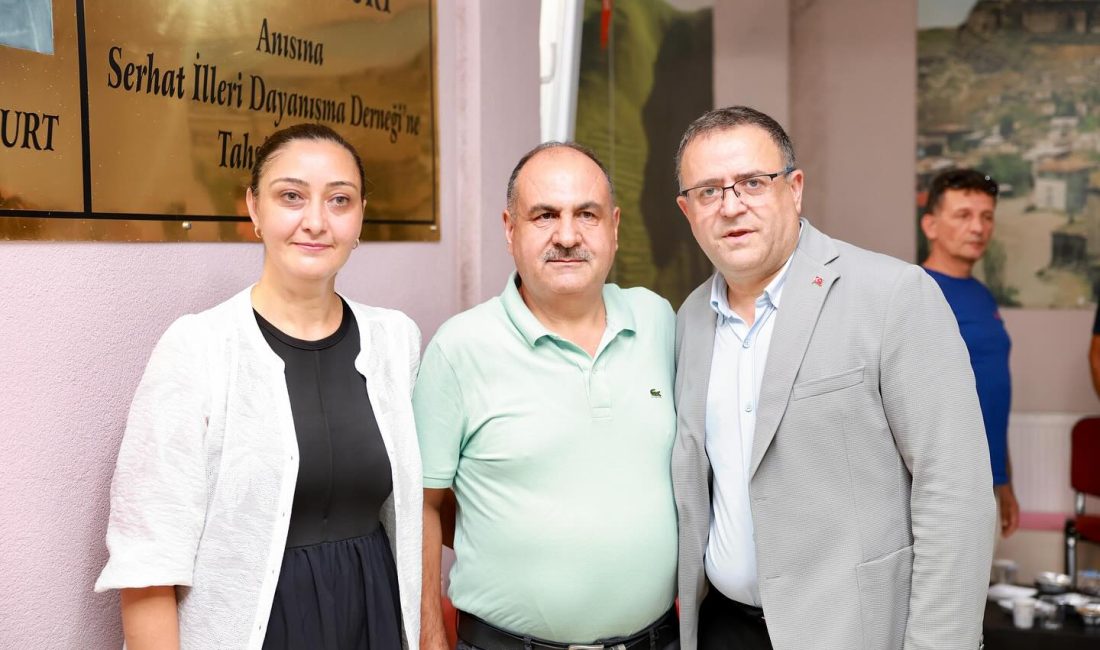 Sivil toplum kuruluşlarının düzenlediği etkinliklere katılan Derince Belediye Başkanı Av.