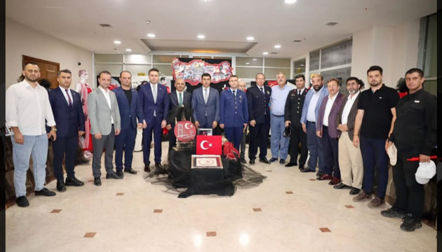 “Zaferin Adı Türkiye” Sergisi Büyük İlgi Gördü Körfez Halk Eğitim Merkezi’nin 15 Temmuz Demokrasi ve Milli Birlik
