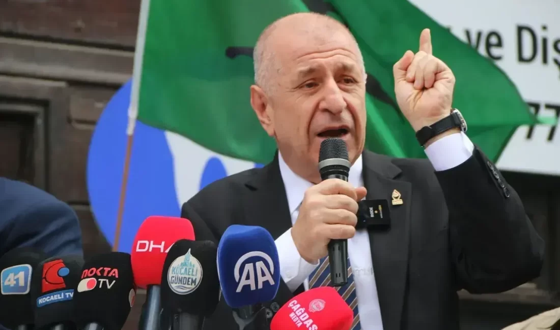 Kocaeli İl Başkanlığının açılışına katılan Zafer Partisi Genel Başkanı Ümit