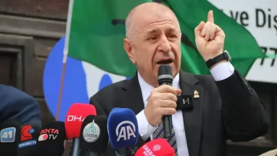 Kocaeli İl Başkanlığının açılışına katılan Zafer Partisi Genel Başkanı Ümit