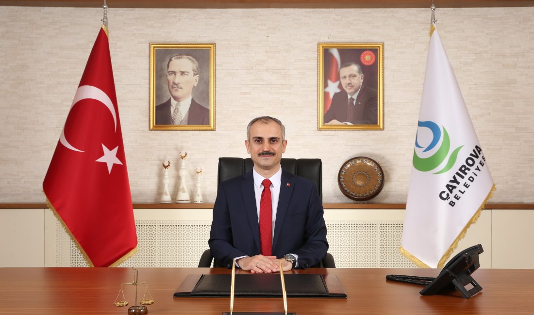 Çayırova Belediye Başkanı Bünyamin Çiftçi, 30 Ağustos Zafer Bayramı vesilesiyle